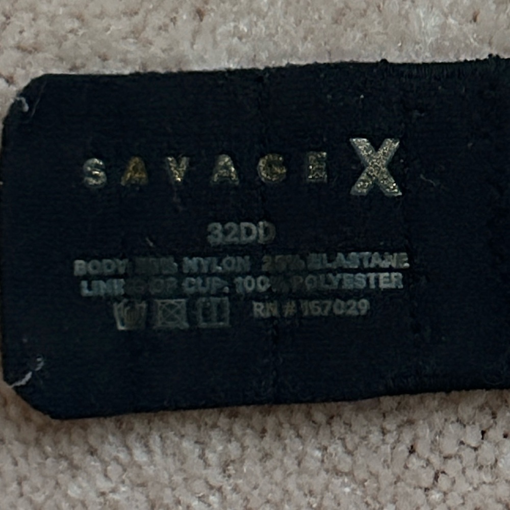 Savage X Fenty Microfiber T-Shirt Bra - Picture 6 of 6